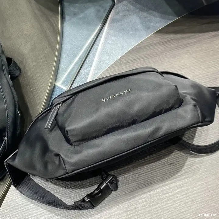 Brother Sam Givenchy Bag 2209SW0074 0815